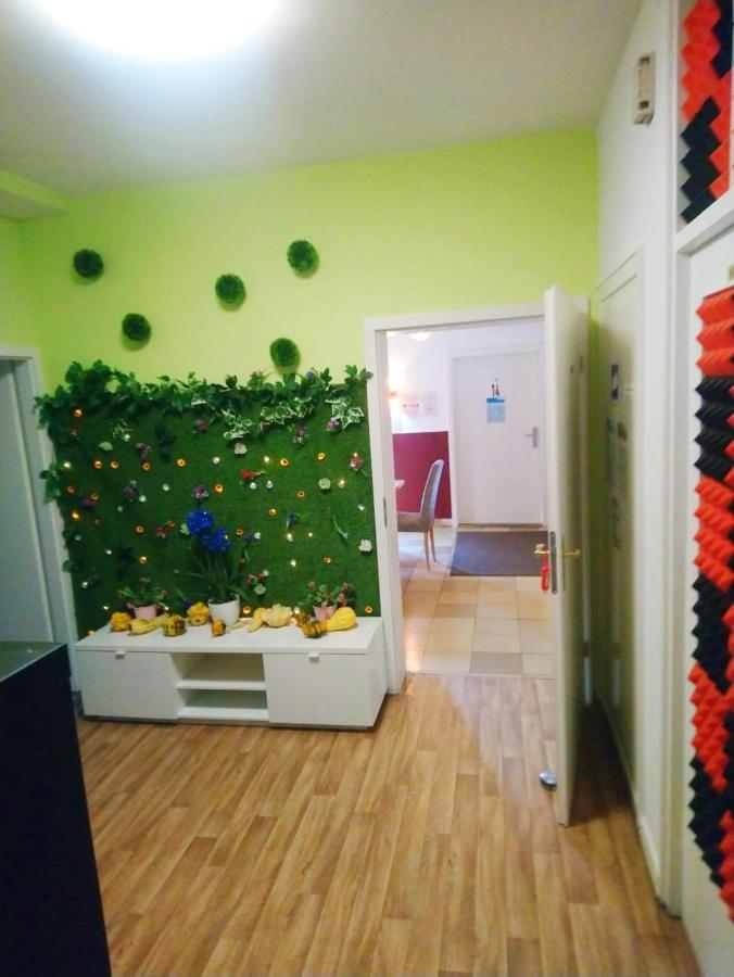 The Old Doctors Office Hostel Хамбург Екстериор снимка